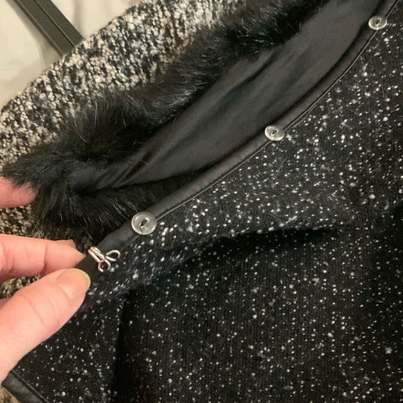 Talbots Black and Gray Faux Fur Vest - Picture 11 of 11